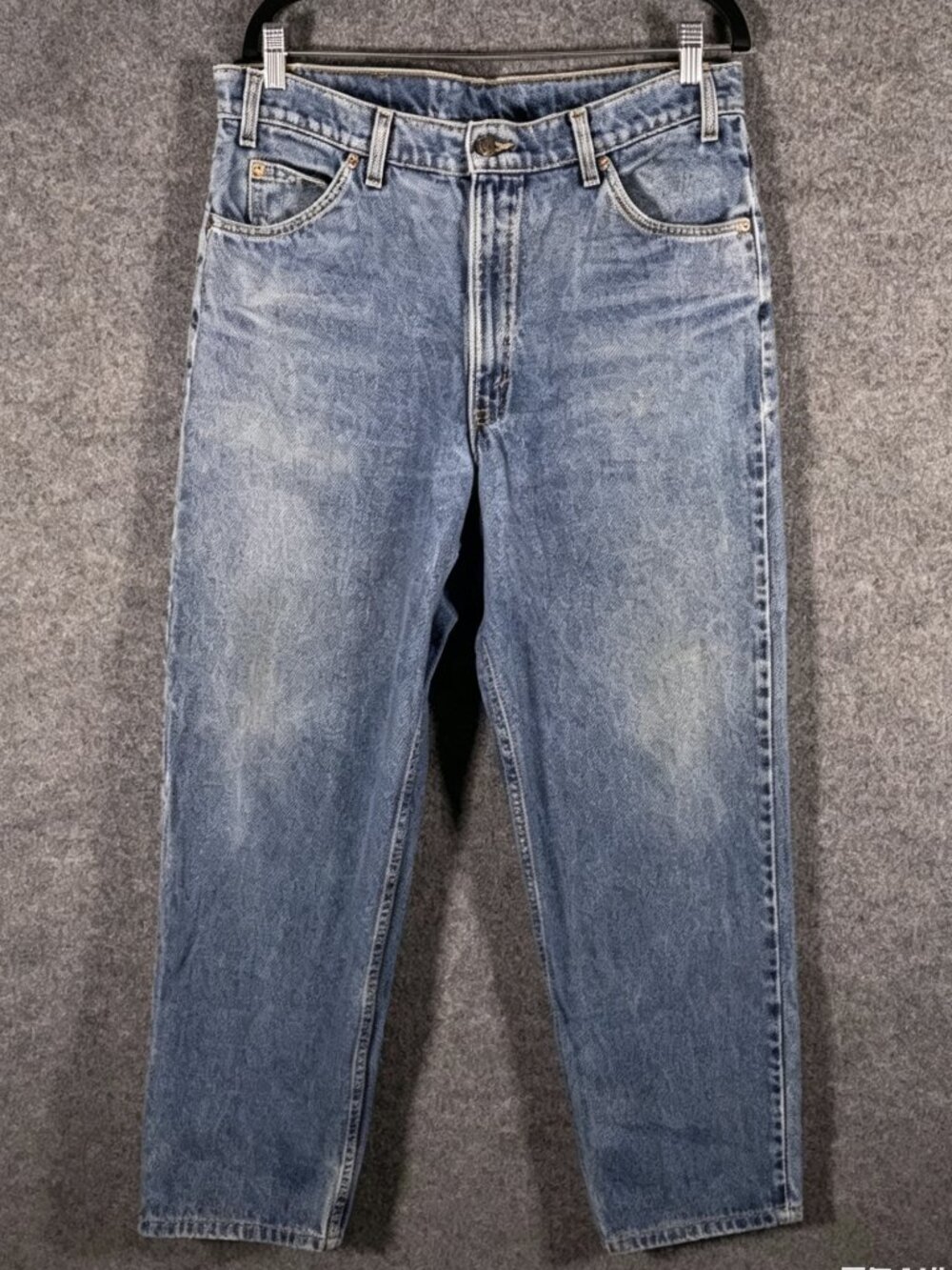 Vintage Levis 550 Jeans Mens 36x30 Blue Denim Relaxed Fit Tapered Made USA 90s